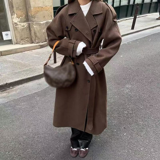 Damen 2200+ Wollmix‑Longmantel im Oversize‑Schnitt mit doppelreihiger Knopfleiste und verstellbaren Manschetten Nord Taschen