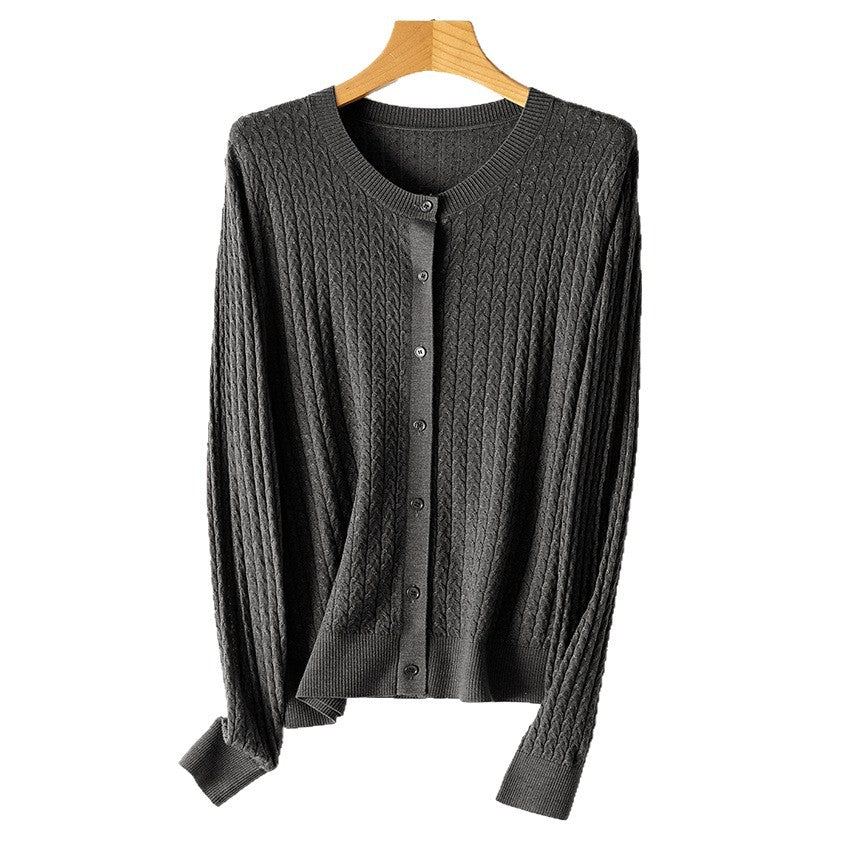 Damen Feinstrick-Cardigan mit Zopfmuster, Rundhalsausschnitt und Knopfleiste Nord Taschen