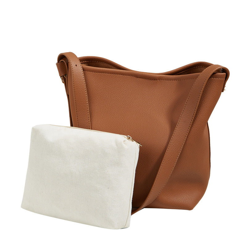 Damen Hobo-Tasche aus hochwertigem Kunstleder mit praktischem Innenfach Nord Taschen