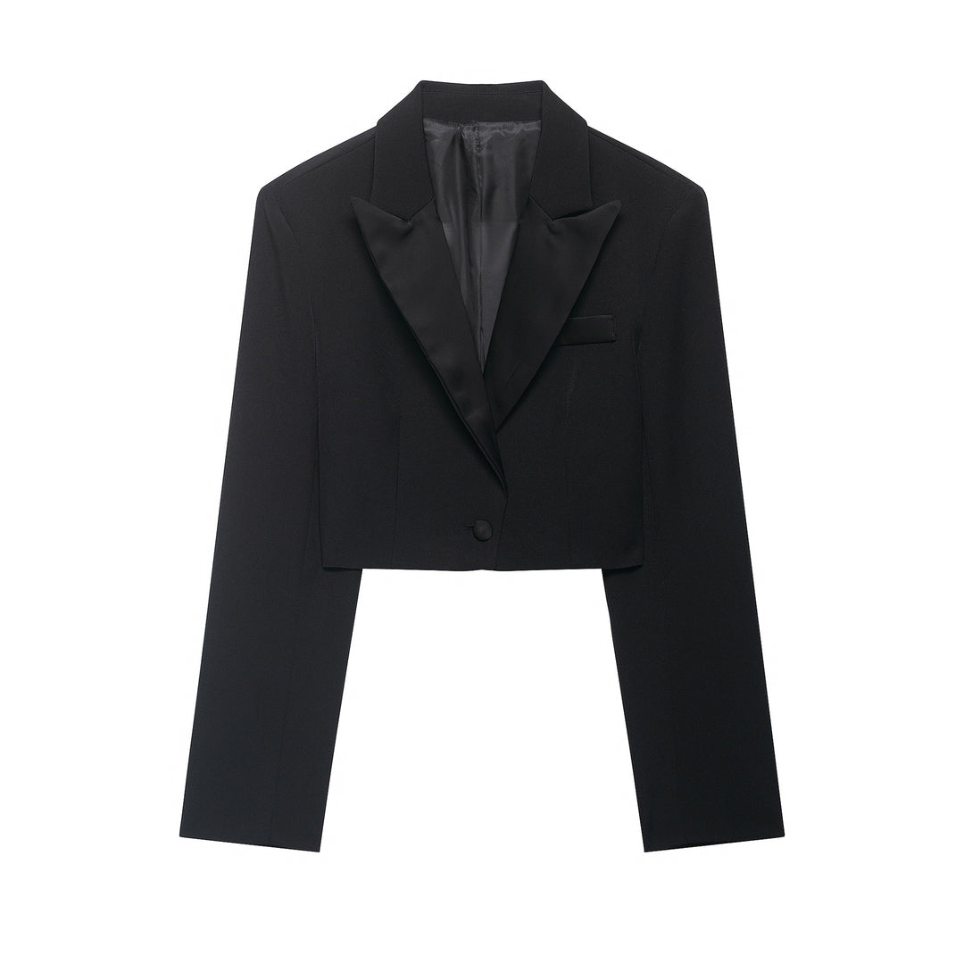 Damen Kurzblazer im Smokingstil mit Satinrevers, taillierter Cropped‑Silhouette Nord Taschen