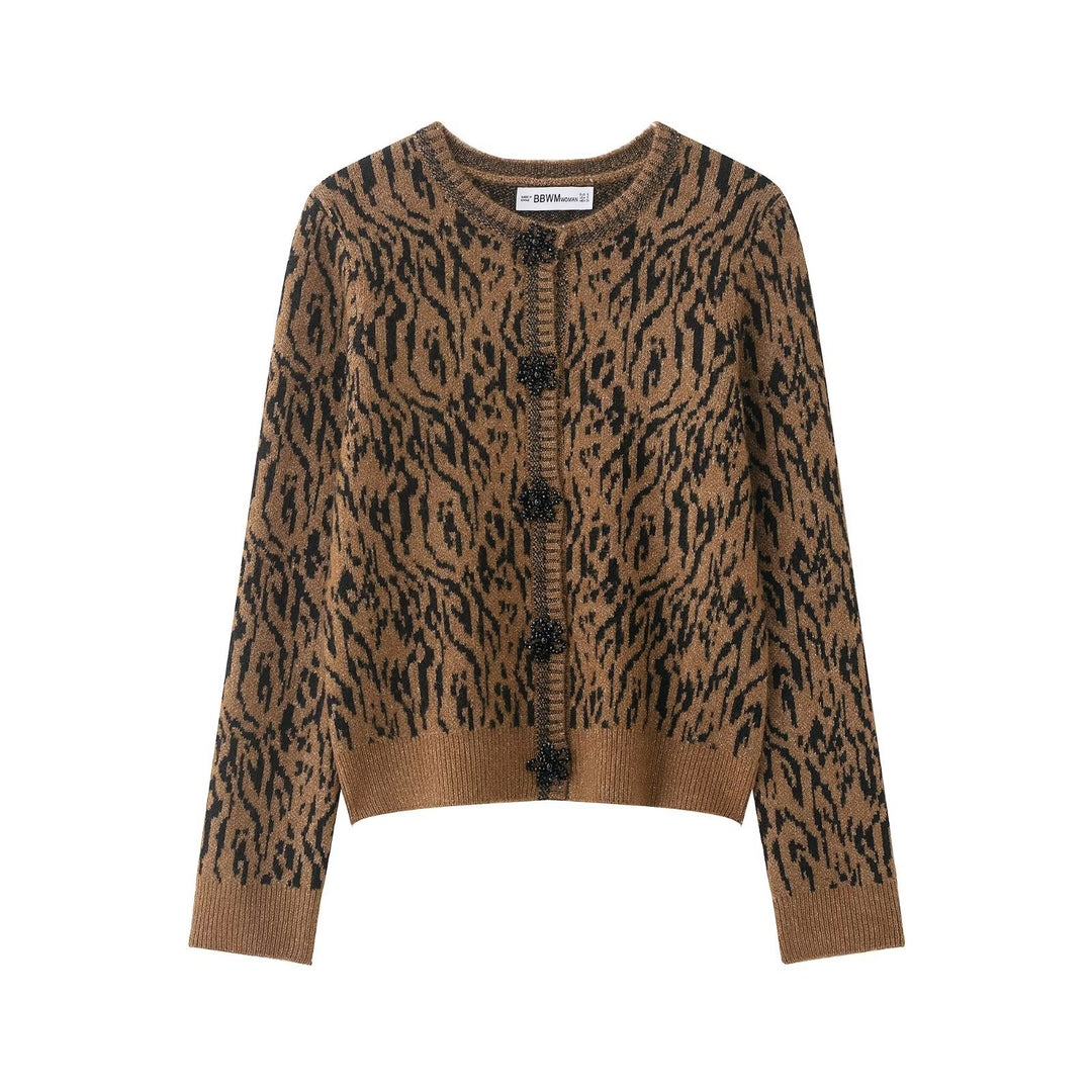 Damen Strickcardigan mit Leopardenjacquard, perlenverzierten Zierknöpfen und kurzem Saum Nord Taschen