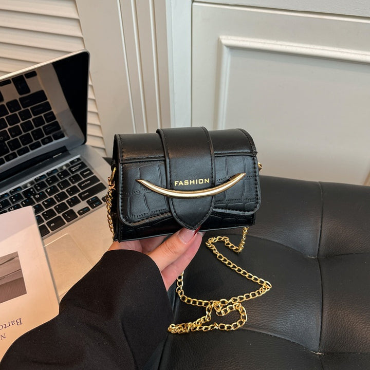 Damen Mini-Handtasche mit modernem Krokodilprägung und schickem Magnetverschluss Nord Taschen