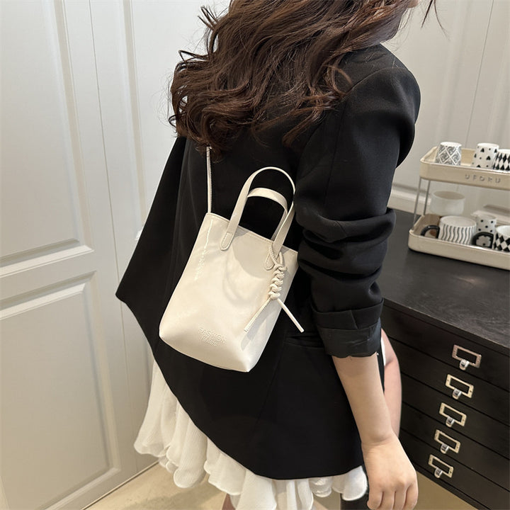 Damen Mini-Handtasche mit innovativem Kordelzug Nord Taschen