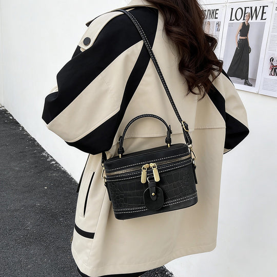 Damen Handtasche mit elegantem Croco-Design und abnehmbarem Schulterriemen Nord Taschen