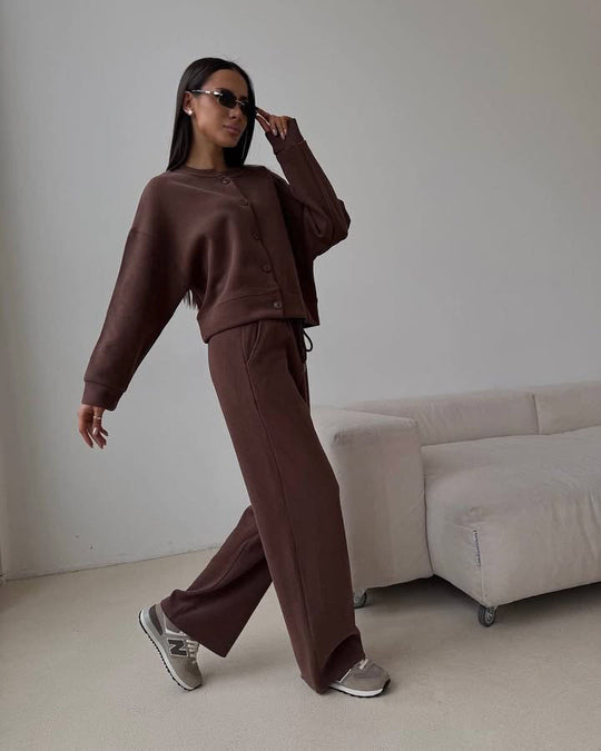 Damen geknöpftes Cropped-Lounge-Set mit Oversize-Cardigan und hochtaillierter Wide-Leg Jogginghose Nord Taschen