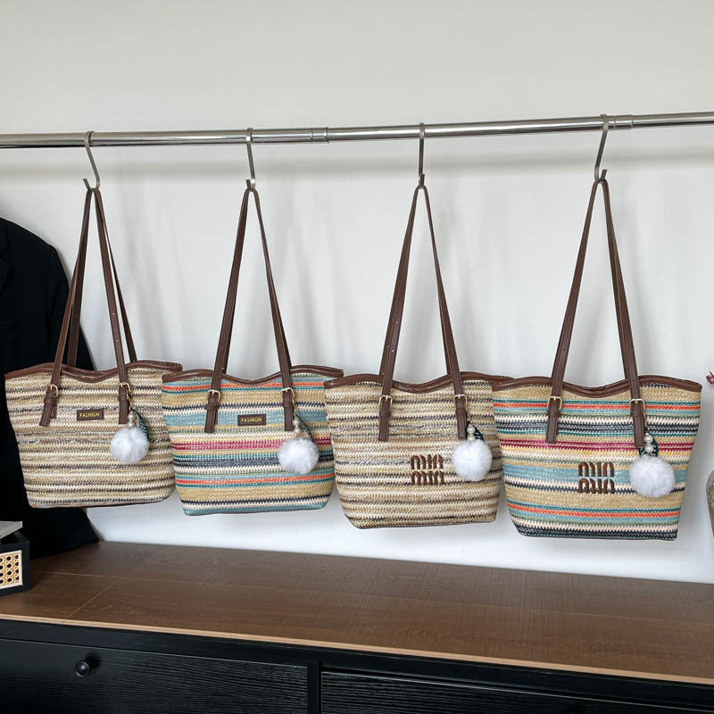 Damen Strandtasche mit bunten Streifen und Pompon Nord Taschen