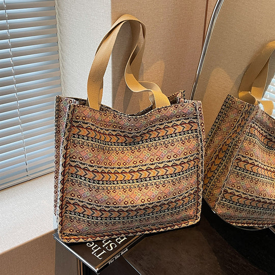 Damen Einkaufstasche mit kunstvollem Ethnomuster Nord Taschen