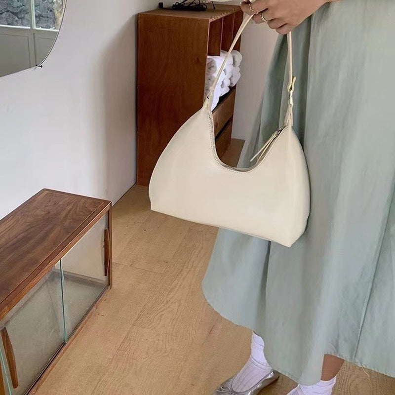 Damen Hobo-Tasche mit elegantem, geschwungenem Design und schickem Kettenakzent Nord Taschen