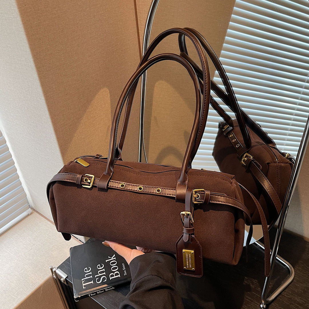 Damen Handtasche aus hochwertigem Wildleder mit elegantem Design Nord Taschen