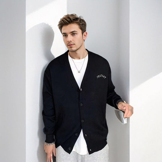 Herren Oversized Grafik‑Intarsienpullover mit tiefem Rückmotiv und Rundhalsausschnitt Nord Taschen
