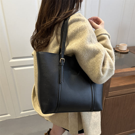 Damen Tote-Bag aus strukturiertem Kunstleder mit stilvollem Detail Nord Taschen