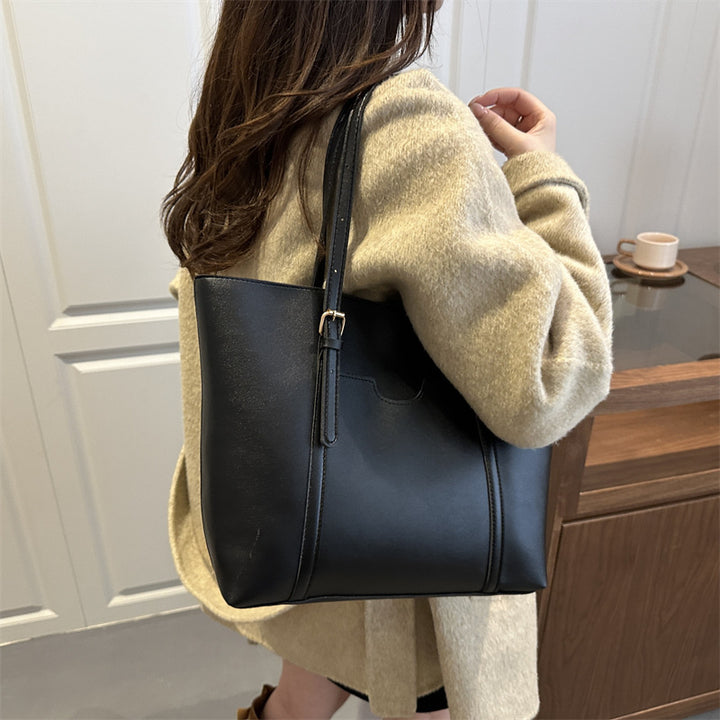 Damen Tote-Bag aus strukturiertem Kunstleder mit stilvollem Detail Nord Taschen
