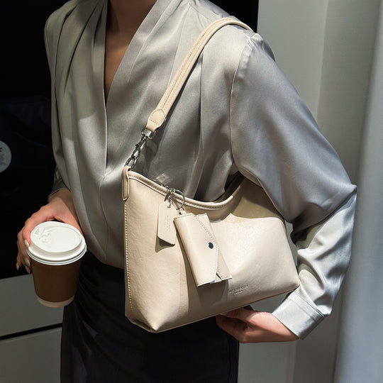 Damen Hobo-Tasche aus hochwertigem Kunstleder mit abnehmbarem Schulterriemen Nord Taschen