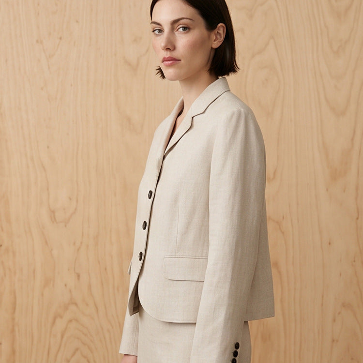 Damen Taillierter Leinenblazer mit Schößchen, Pattentaschen und durchgehender Knopfleiste Nord Taschen