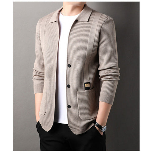 Herren Feinstrukturierte Strickjacke mit Hemdkragen, Knopfleiste und aufgesetzten Taschen Nord Taschen
