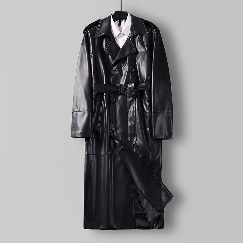 Herren Langer Kunstleder-Trenchcoat mit Doppelreiher, Taillengürtel und Schulterklappen Nord Taschen