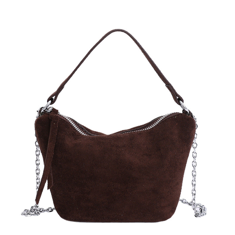 Damen Veloursleder Hobo-Tasche mit dekorativem Kettenhenkel Nord Taschen