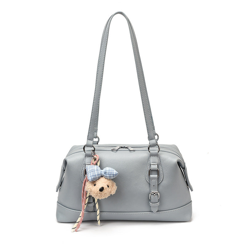 Damen Handtasche mit praktisch abnehmbarem Teddy-Anhänger Nord Taschen