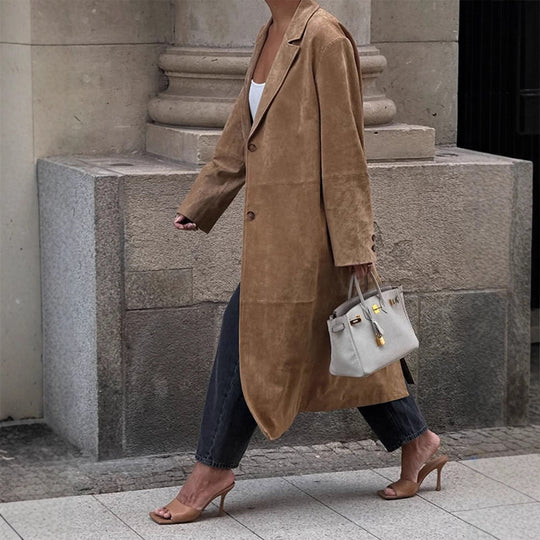 Damen Langmantel aus Veloursleder‑Optik mit schmalem Revers und cleanem Schnitt Nord Taschen