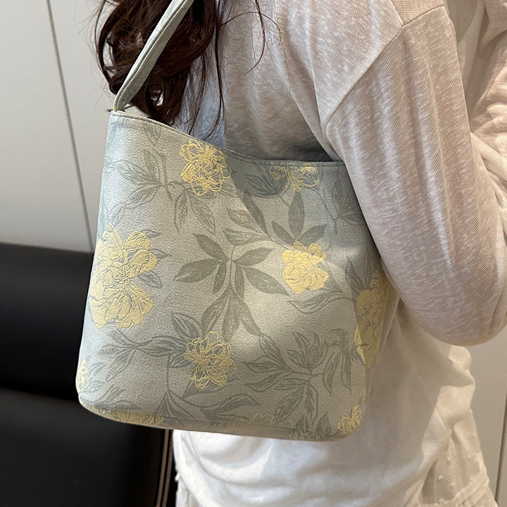 Damen Handtasche mit floralem Design und sanften Akzenten Nord Taschen