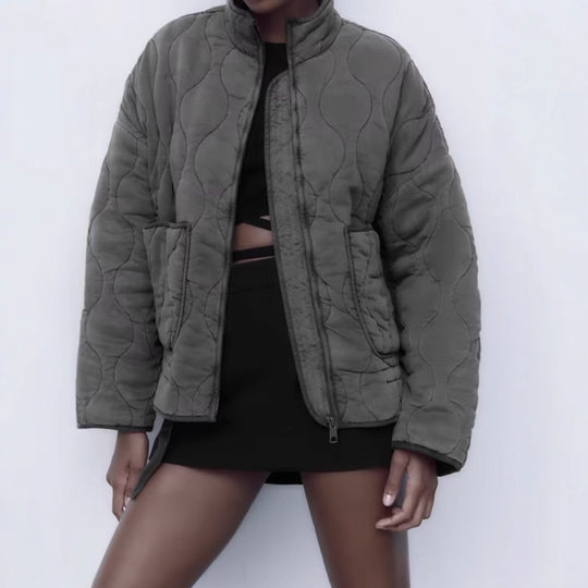 Unisex Stepp-Überjacke mit Stehkragen, aufgesetzten Taschen und Kordelzug Nord Taschen