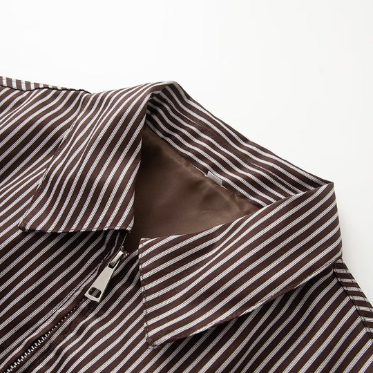 Damen Leichte gestreifte Blousonjacke mit Reißverschluss, Hemdkragen und elastischem Saum Nord Taschen