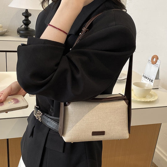 Damen Umhängetasche mit stilvollem minimalistischem Design und hochwertigem Kunstleder Nord Taschen