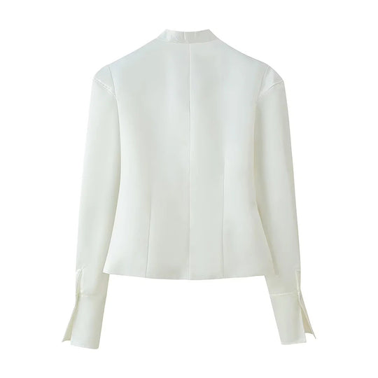 Damen elegante Blazerjacke mit modischem Stehkragen und dekorativen Knopfdetails Nord Taschen