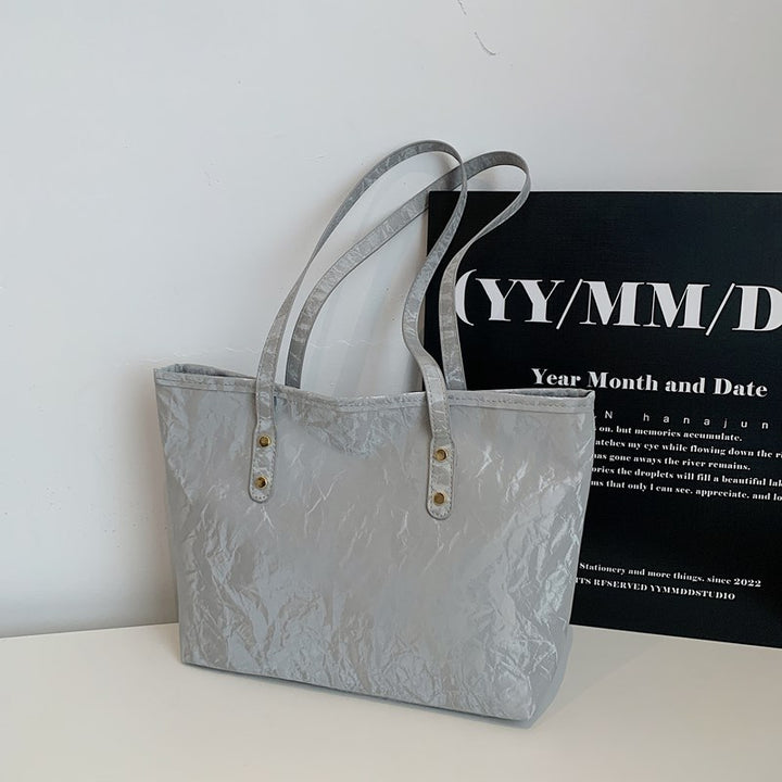 Damen elegante Tragetasche mit strukturiertem Design und modischen Akzenten Nord Taschen