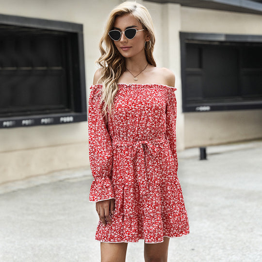 Damen schulterfreies Blumenkleid mit Carmenausschnitt, Taillenschnürung und Rüschensaum Nord Taschen