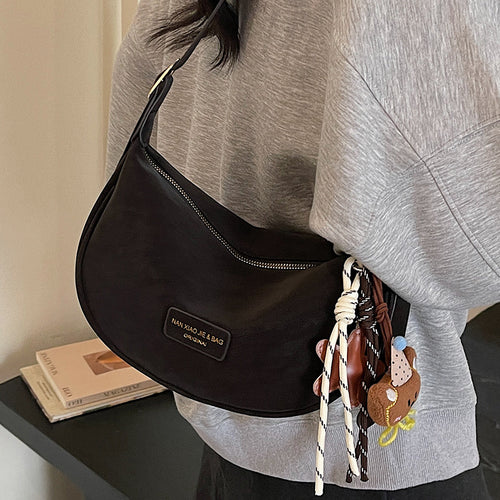 Damen elegante Umhängetasche mit lässiger Silhouette und verstellbarem Riemen Nord Taschen