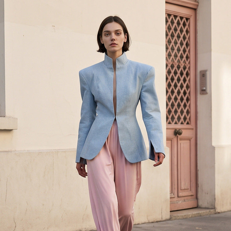 Damen taillierter Stehkragen-Blazer mit verdecktem Hakenverschluss und geschwungenem Saum Nord Taschen