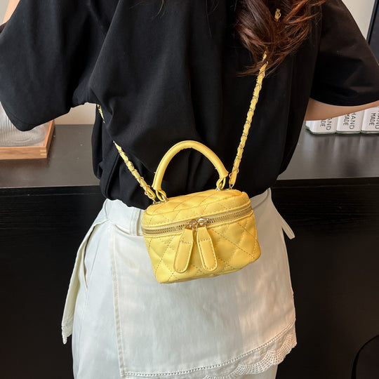 Damen stilvolle Handtasche im eleganten Quilt-Design Nord Taschen