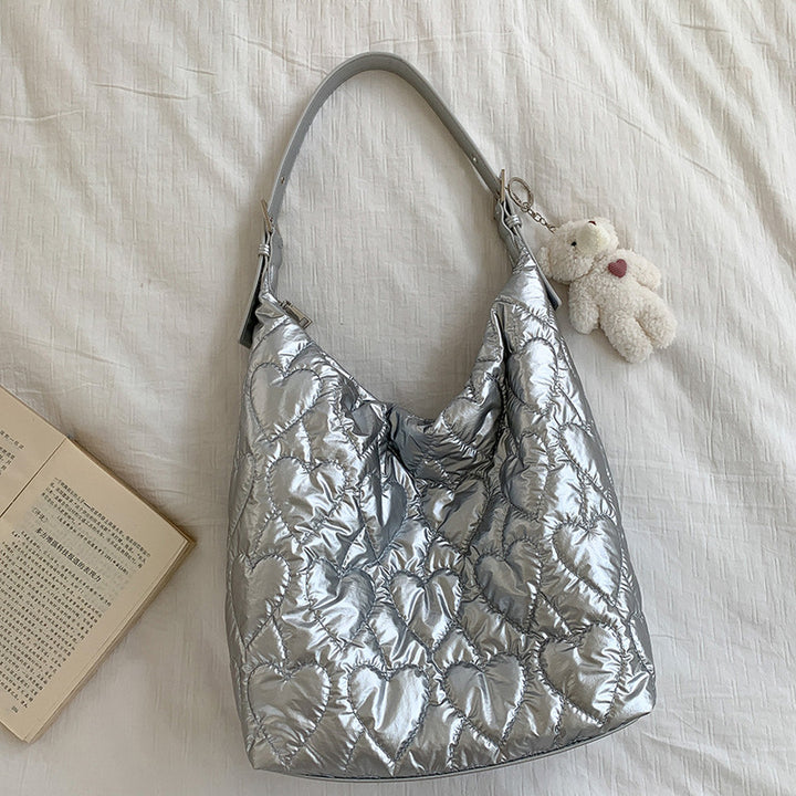 Damen Hobo-Tasche mit einzigartigem geschwungenen Design und weich gepolstertem Material Nord Taschen