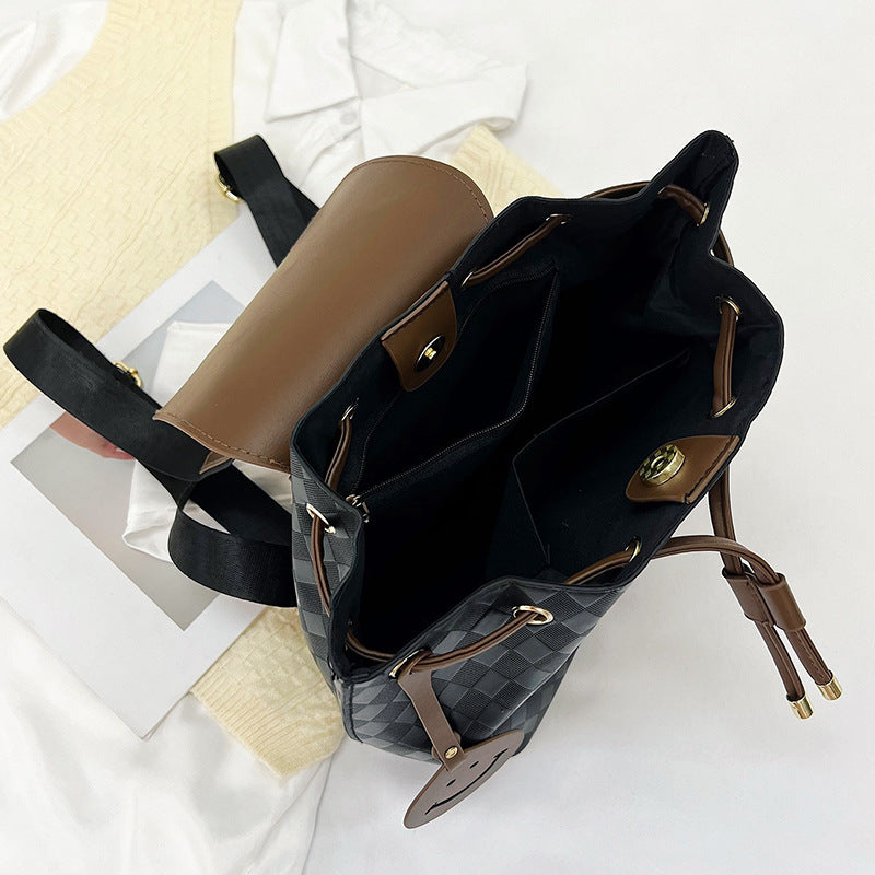 Damen Rucksack mit elegantem, strukturiertem Design und vielseitigen Fächern Nord Taschen