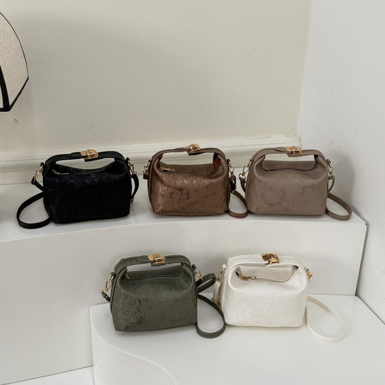 Damen elegante Handtasche mit strukturiertem Obermaterial Nord Taschen