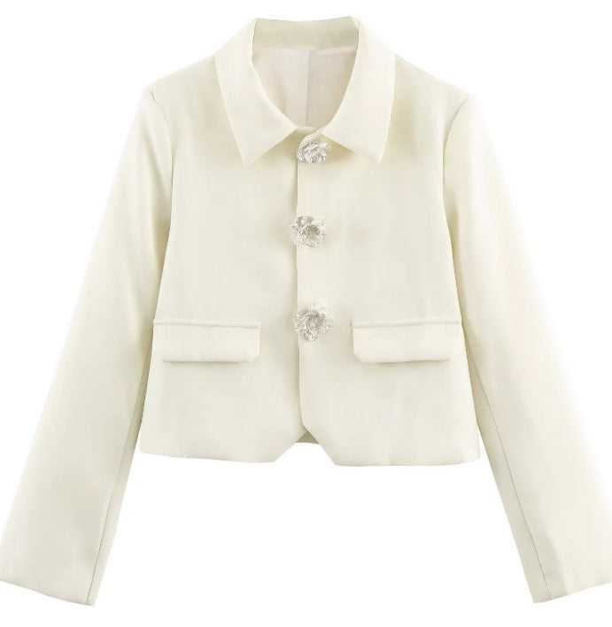 Damen Eleganter Cropped-Blazer mit floralen Strassknöpfen und Pattentaschen Nord Taschen