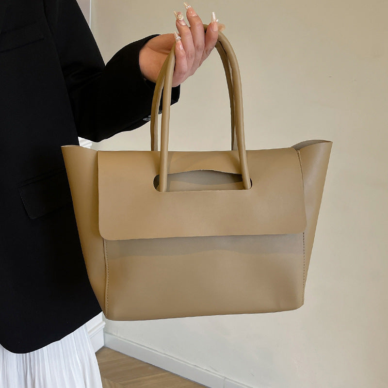 Damen elegante Handtasche aus hochwertigem Kunstleder mit raffiniertem Verschluss Nord Taschen