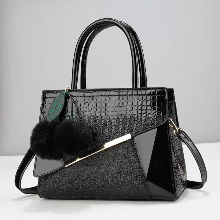 Damen Designer-Handtasche mit strukturiertem Kunstleder und raffinierten Akzenten Nord Taschen