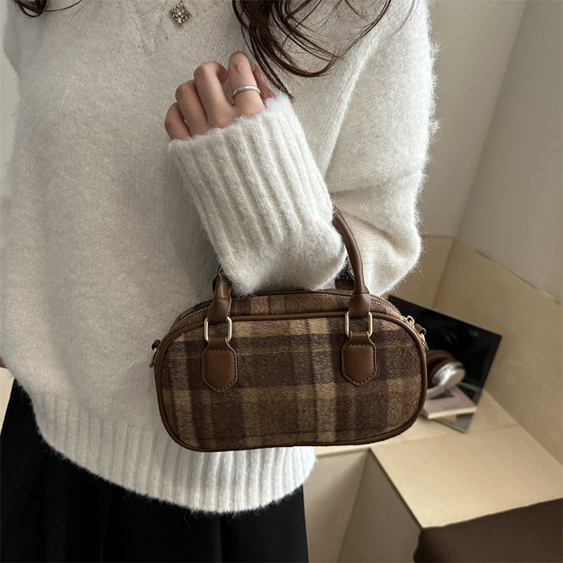 Damen modische Schultertasche im Karodesign Nord Taschen