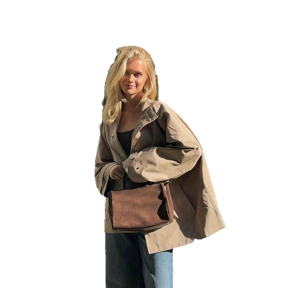 Damen Oversize Kurzmantel im Trench‑Look mit kastiger Silhouette und verdeckter Druckknopfleiste Nord Taschen
