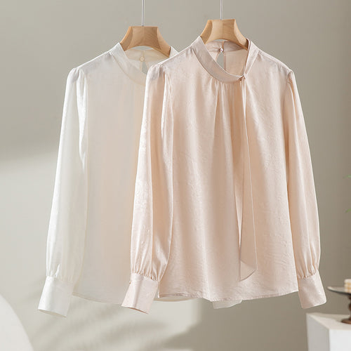 Damen Elegante Satin-Bluse mit Schluppe und feiner Jacquard-Struktur Nord Taschen