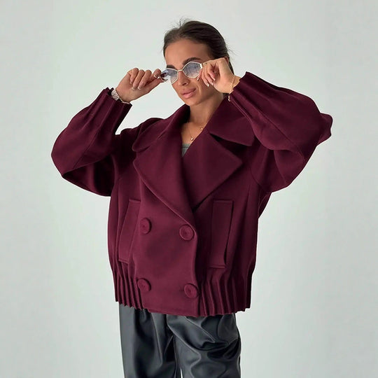 Damen Kurzer Boxy-Wollmantel mit übergroßem Schalkragen, doppelter Knopfleiste und geripptem Bund Nord Taschen