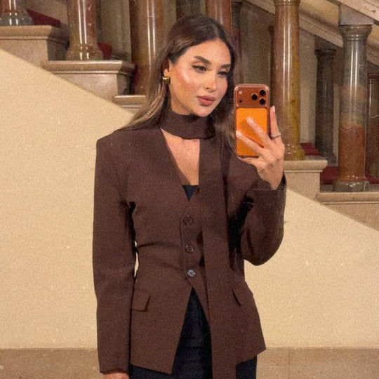Damen Taillierter Blazer mit Schalkragenband, dreifacher Knopfleiste und Pattentaschen Nord Taschen