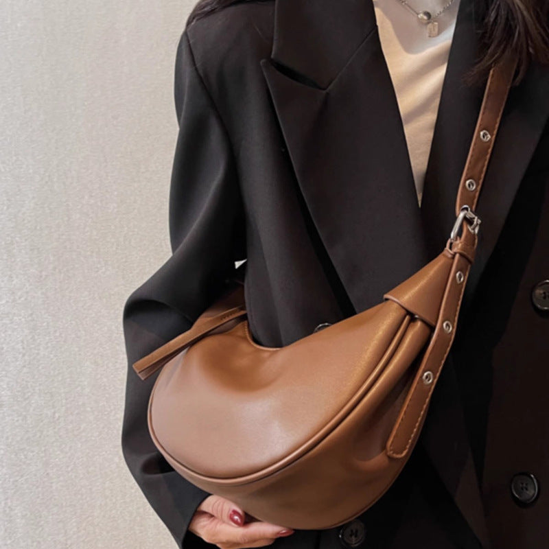 Damen Hobo-Tasche mit geschwungener Form und abnehmbarem Tragegurt Nord Taschen