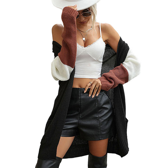 Damen Langer Oversize-Strickcardigan im Kimonoschnitt mit Colorblock-Ärmeln und aufgesetzten Taschen Nord Taschen