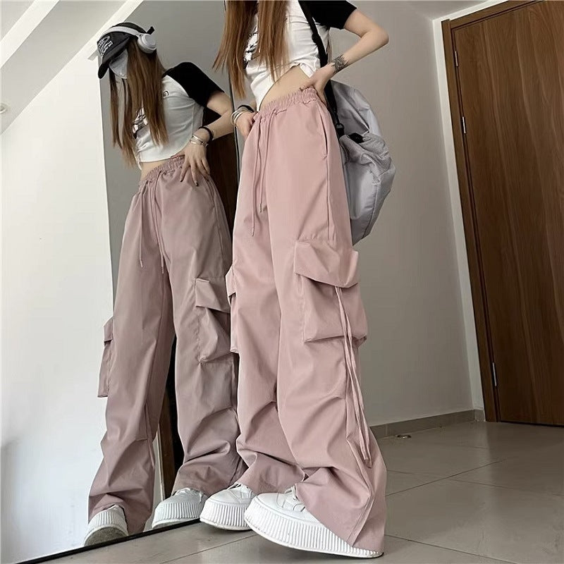 Damen Cargo-Hose im urbanen Stil mit weitem Schnitt und praktischen Seitentaschen