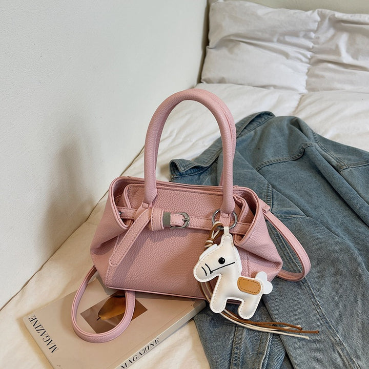 Damen stilvolle Handtasche mit charmantem Anhänger Nord Taschen
