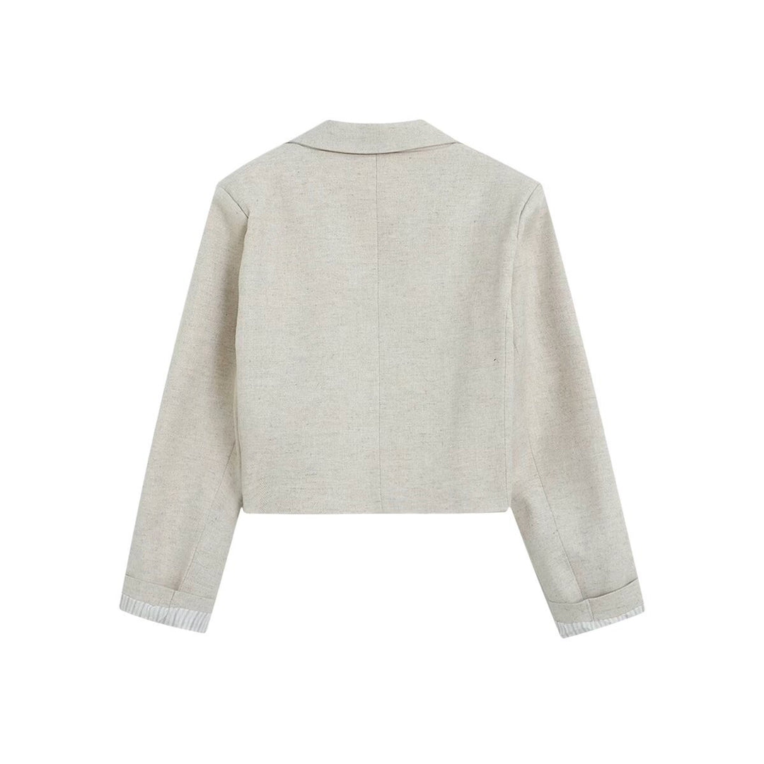 Damen Kurzblazer im Cropped‑Schnitt mit Reverskragen und Pattentaschen Nord Taschen