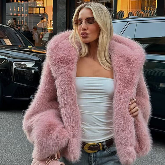 Damen Kurzgeschnittener Hochflor-Kunstpelz-Bolero mit voluminösem Schalkragen Nord Taschen